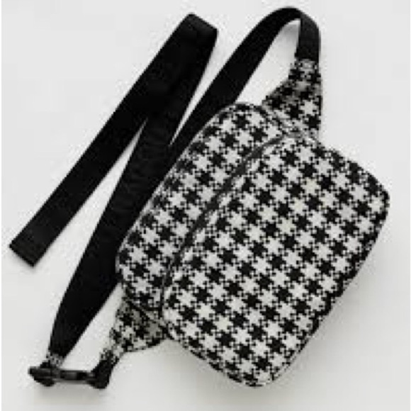 Baggu Fanny pack - Picture 1 of 3